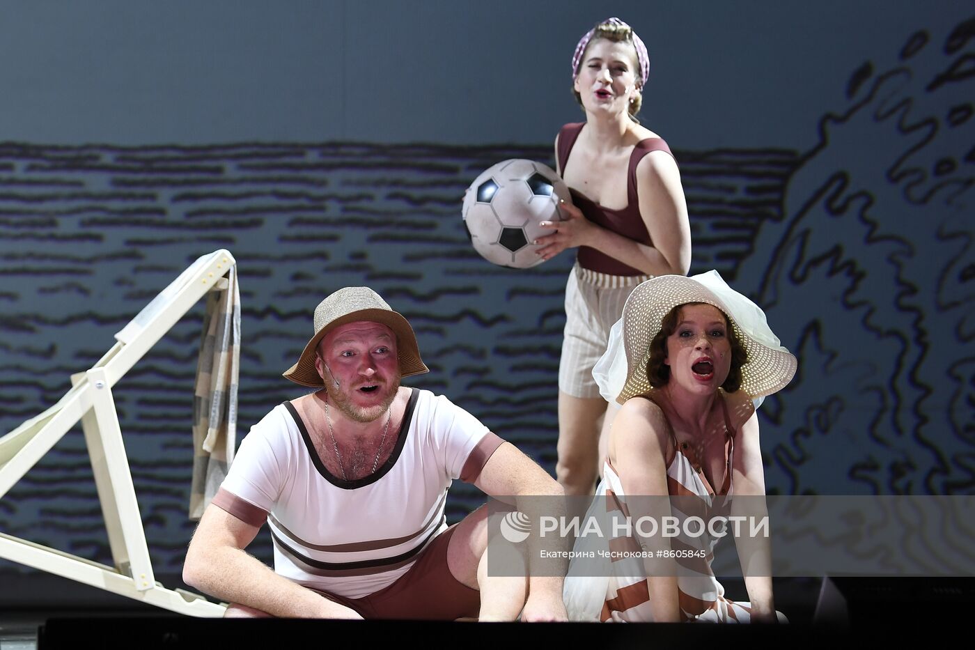 Спектакль "Весёлые ребята" в театре на Таганке 