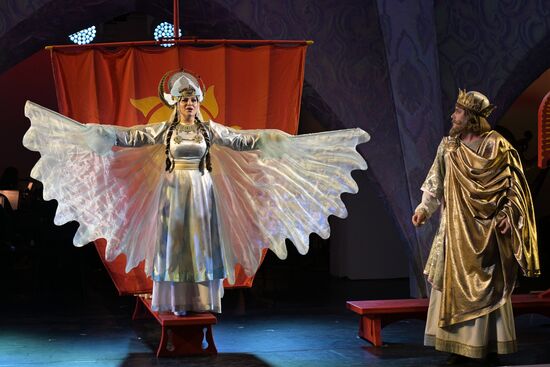 Опера "Сказка о царе Салтане" в Новосибирске