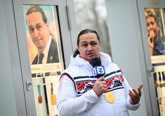 Выставка "Россия". Торжественное открытие экспозиции "Аллеи славы"