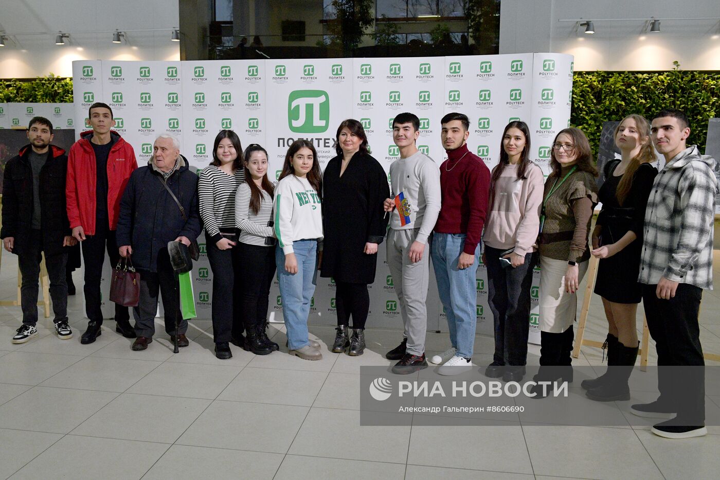 Выставка "Освобождение. Путь к Победе" в Санкт-Петербурге