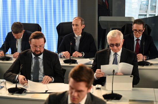 Выставка "Россия". Вице-премьер РФ  Д. Григоренко встретился с главами бизнес-сообществ