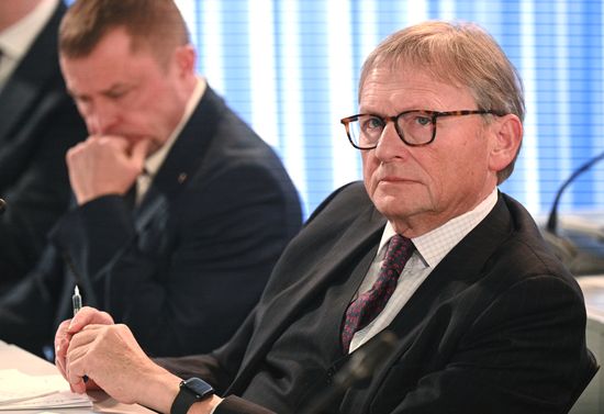 Выставка "Россия". Вице-премьер РФ  Д. Григоренко встретился с главами бизнес-сообществ