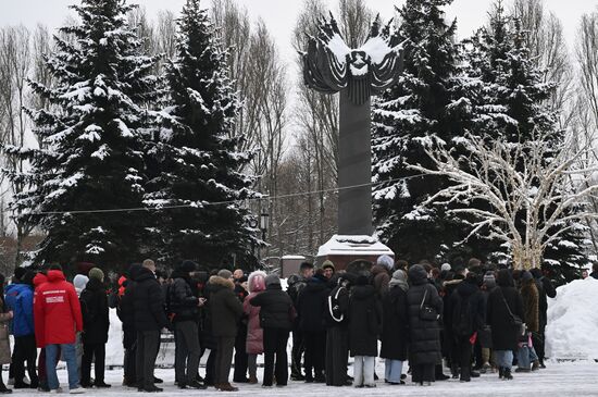 Памятные акции в городах России по случаю годовщины освобождения Ленинграда от фашистской блокады