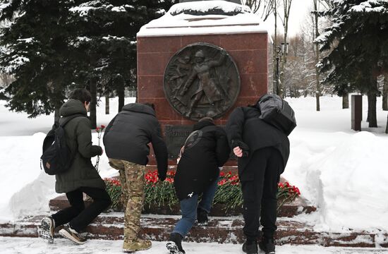 Памятные акции в городах России по случаю годовщины освобождения Ленинграда от фашистской блокады