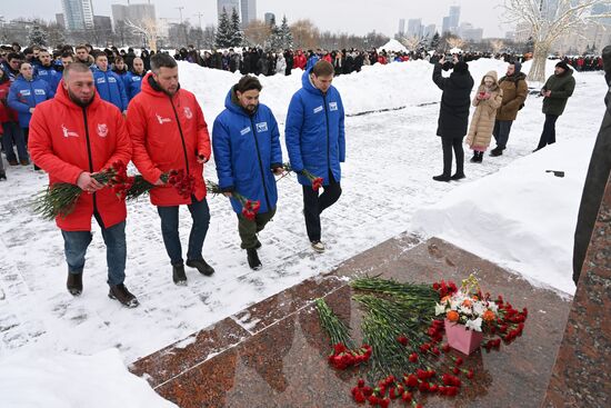 Памятные акции в городах России по случаю годовщины освобождения Ленинграда от фашистской блокады