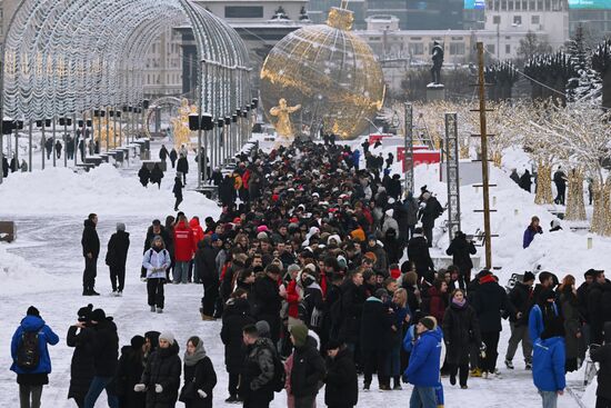 Памятные акции в городах России по случаю годовщины освобождения Ленинграда от фашистской блокады