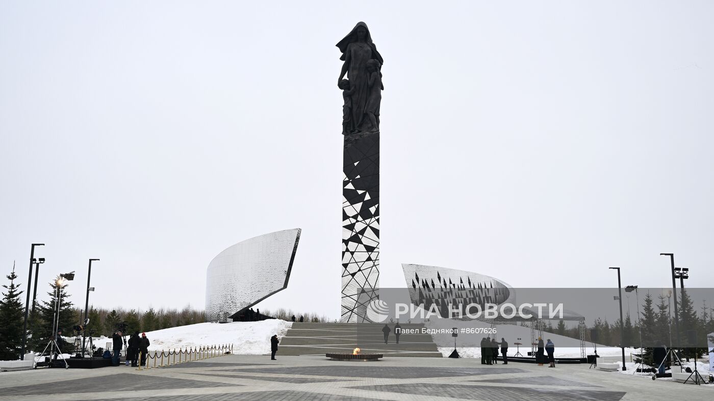 Церемония открытия мемориала в память о мирных жителях СССР – жертвах нацистского геноцида в годы Великой Отечественной войны