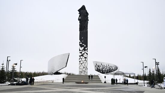 Церемония открытия мемориала в память о мирных жителях СССР – жертвах нацистского геноцида в годы Великой Отечественной войны