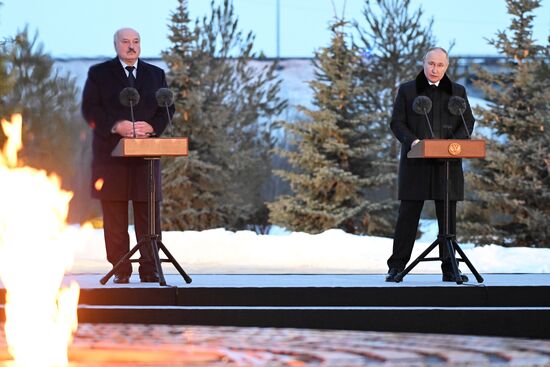 Церемония открытия мемориала в память о мирных жителях СССР – жертвах нацистского геноцида в годы Великой Отечественной войны