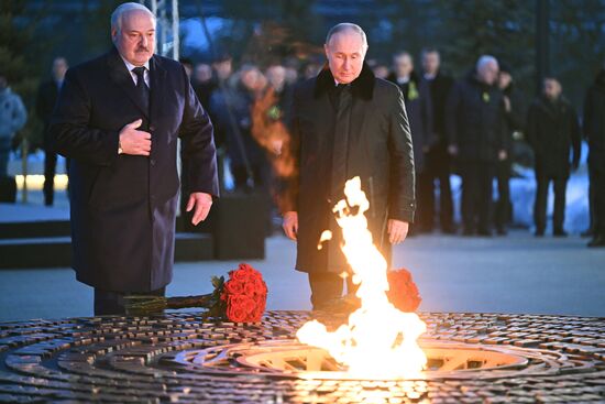 Церемония открытия мемориала в память о мирных жителях СССР – жертвах нацистского геноцида в годы Великой Отечественной войны