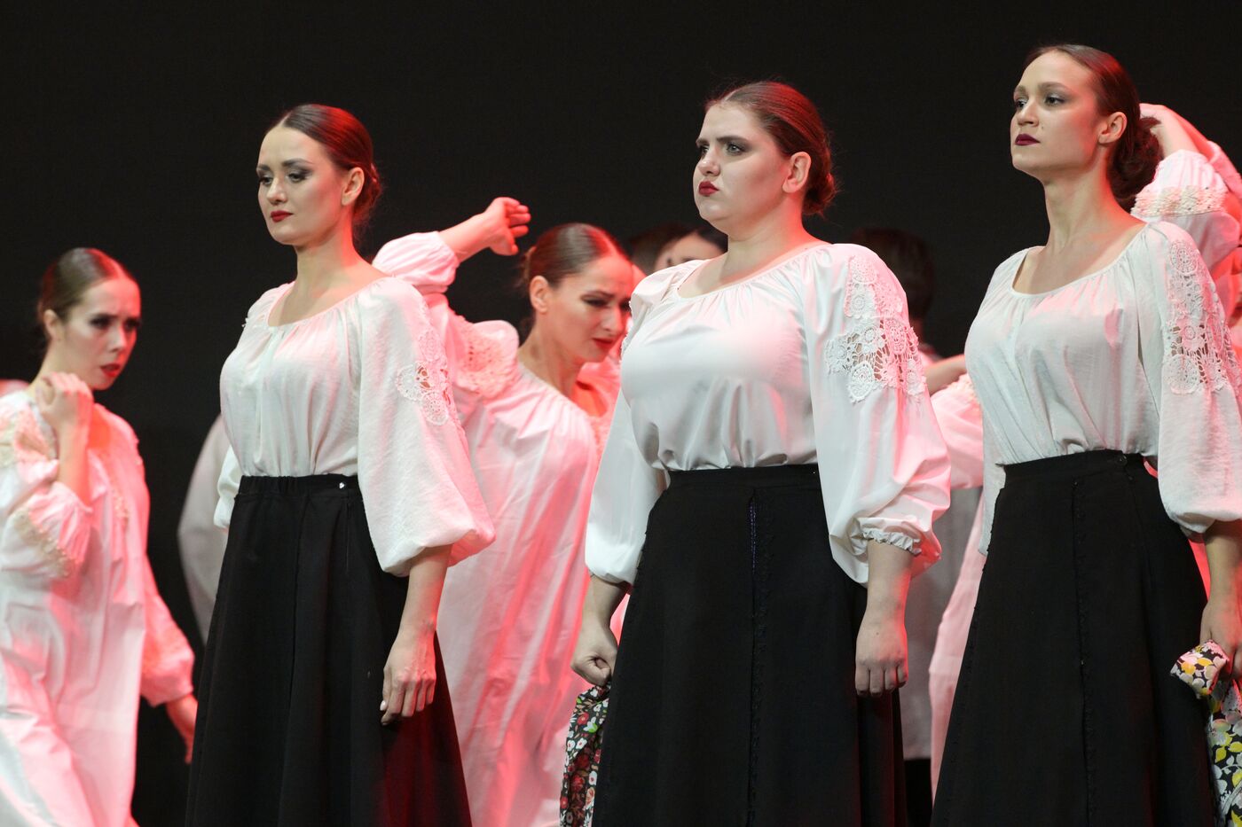 Выставка "Россия". Концертная программа "Приношение Подвигу"