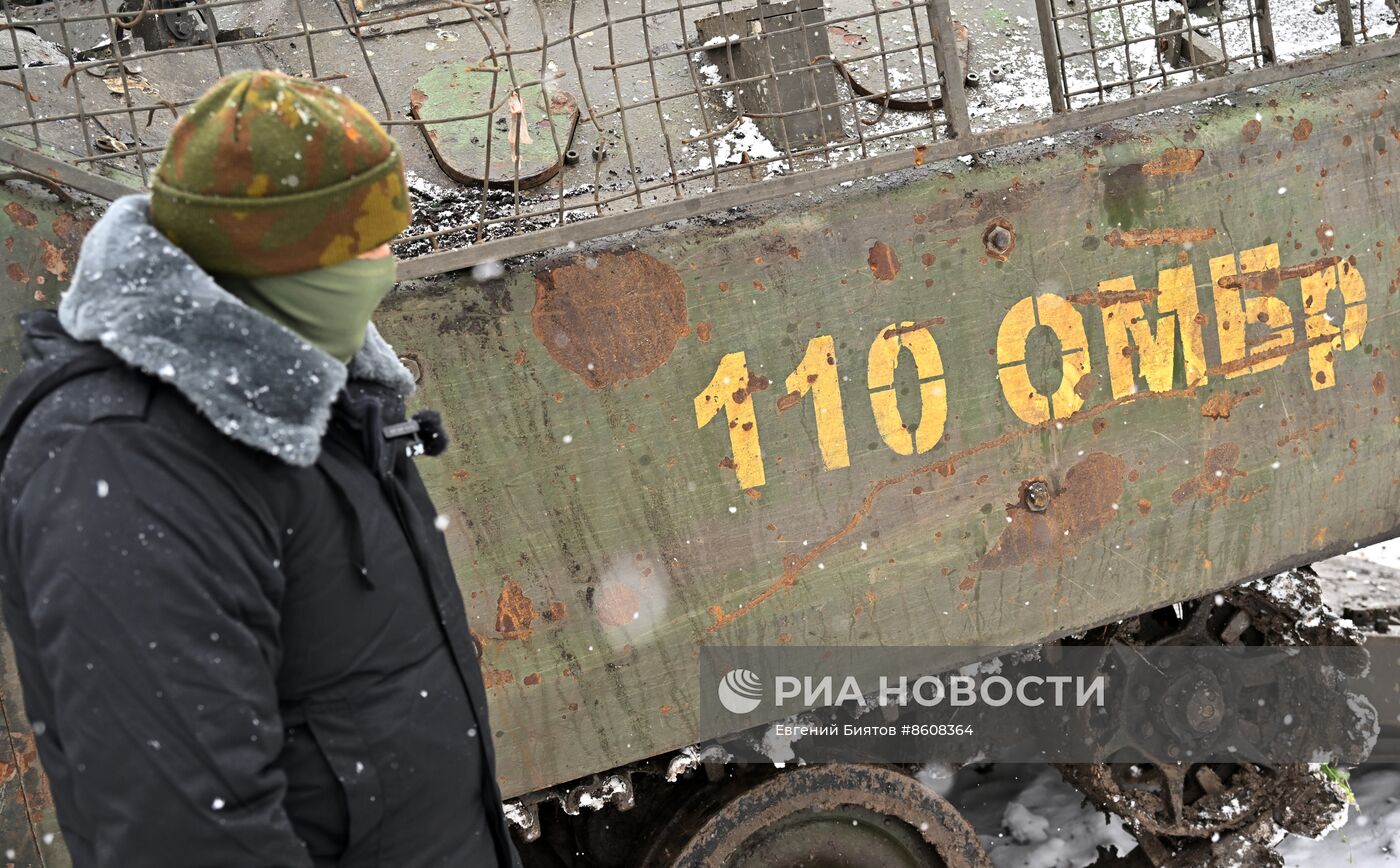 Российские военные захватили под Артемовском американский БТР М113