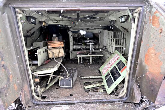 Российские военные захватили под Артемовском американский БТР М113