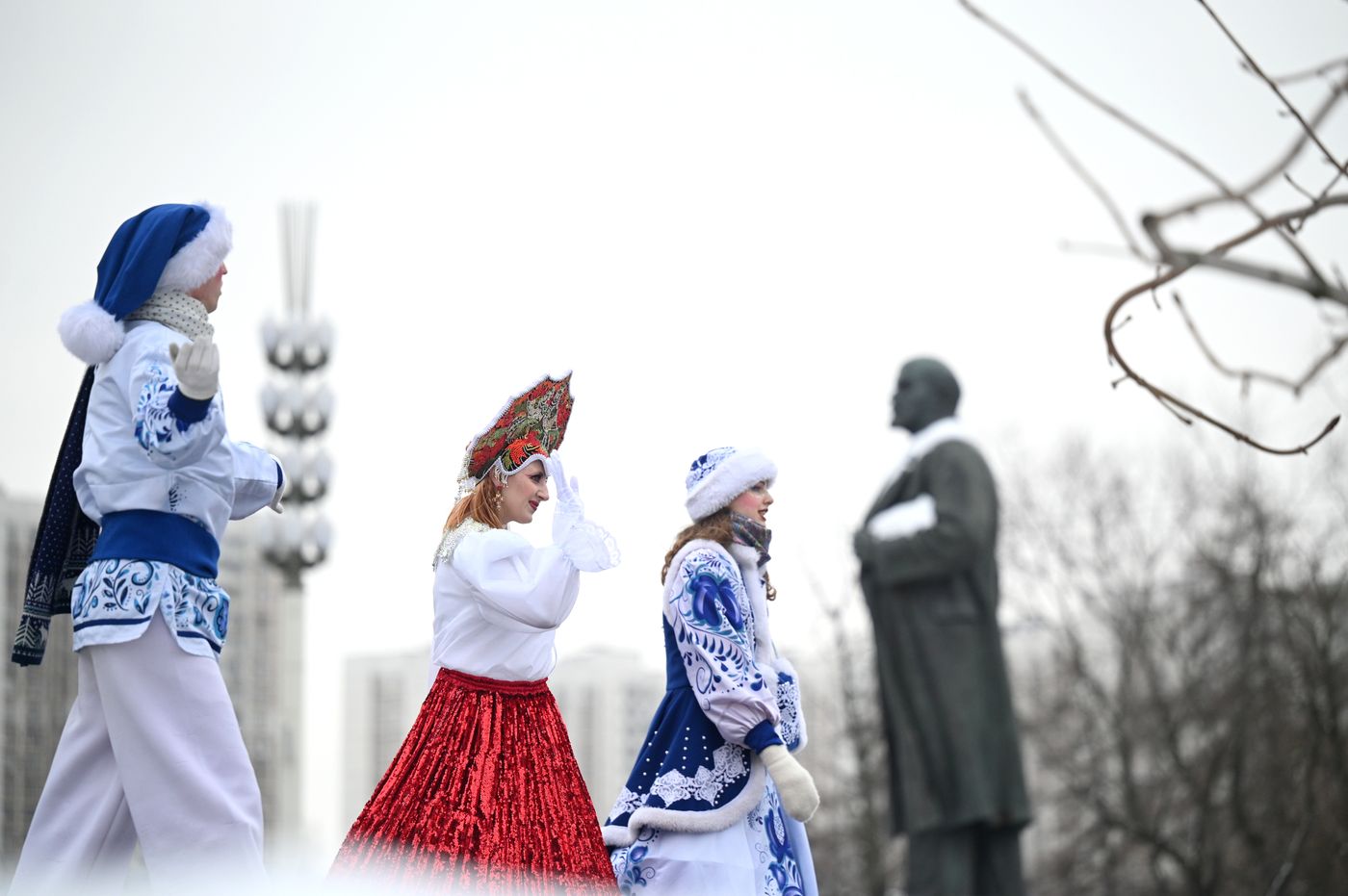  Работа выставки "Россия"