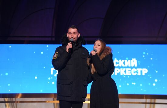 Международная выставка-форум "Россия"
Концертная программа "Молодежная плясовая" Место: Россия, Москва. Автор: Екатерина Чеснокова/РИА Новости. Выставка "Россия". Концертная программа "Молодежная плясовая"