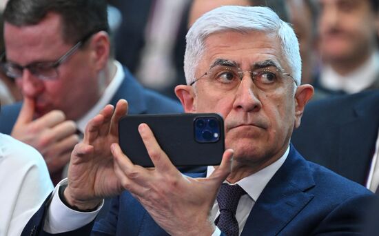 Доверенные лица президента РФ В. Путина