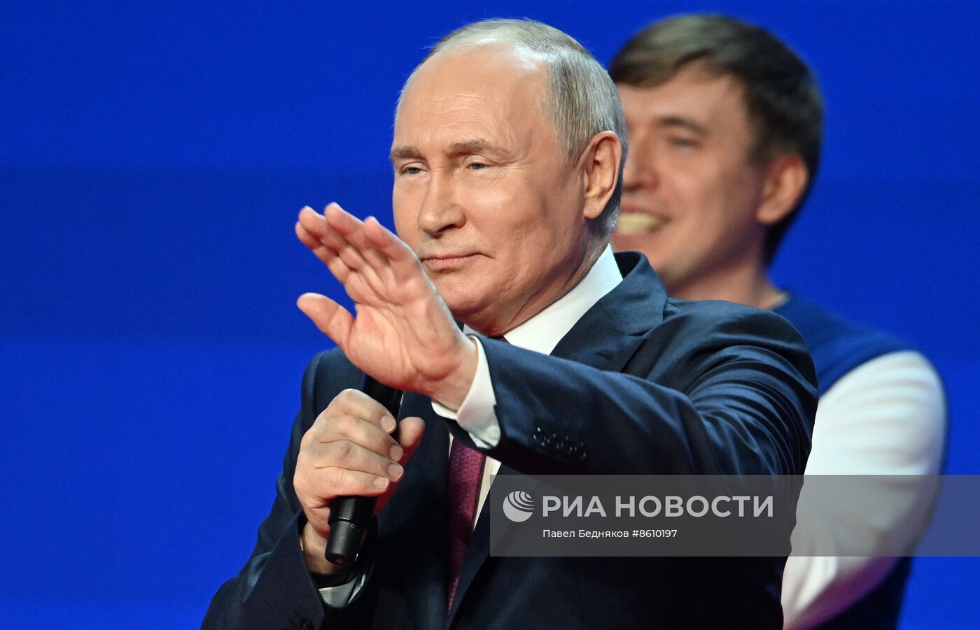 Съезд "Движения Первых" с участием президента РФ В. Путина