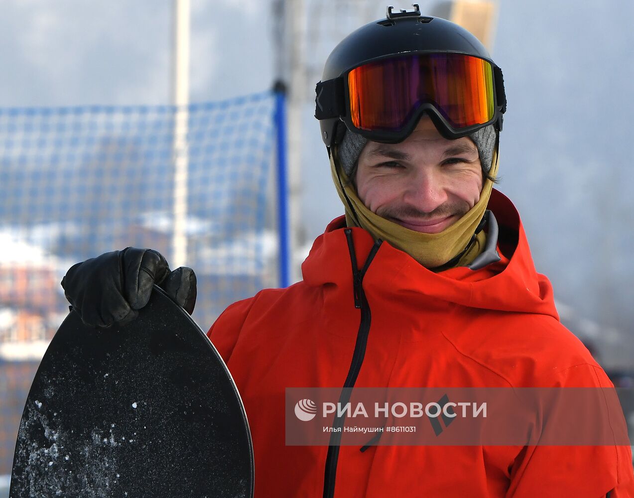 Открытие школы сноуборда олимпийского чемпиона В. Уайлда в Красноярске