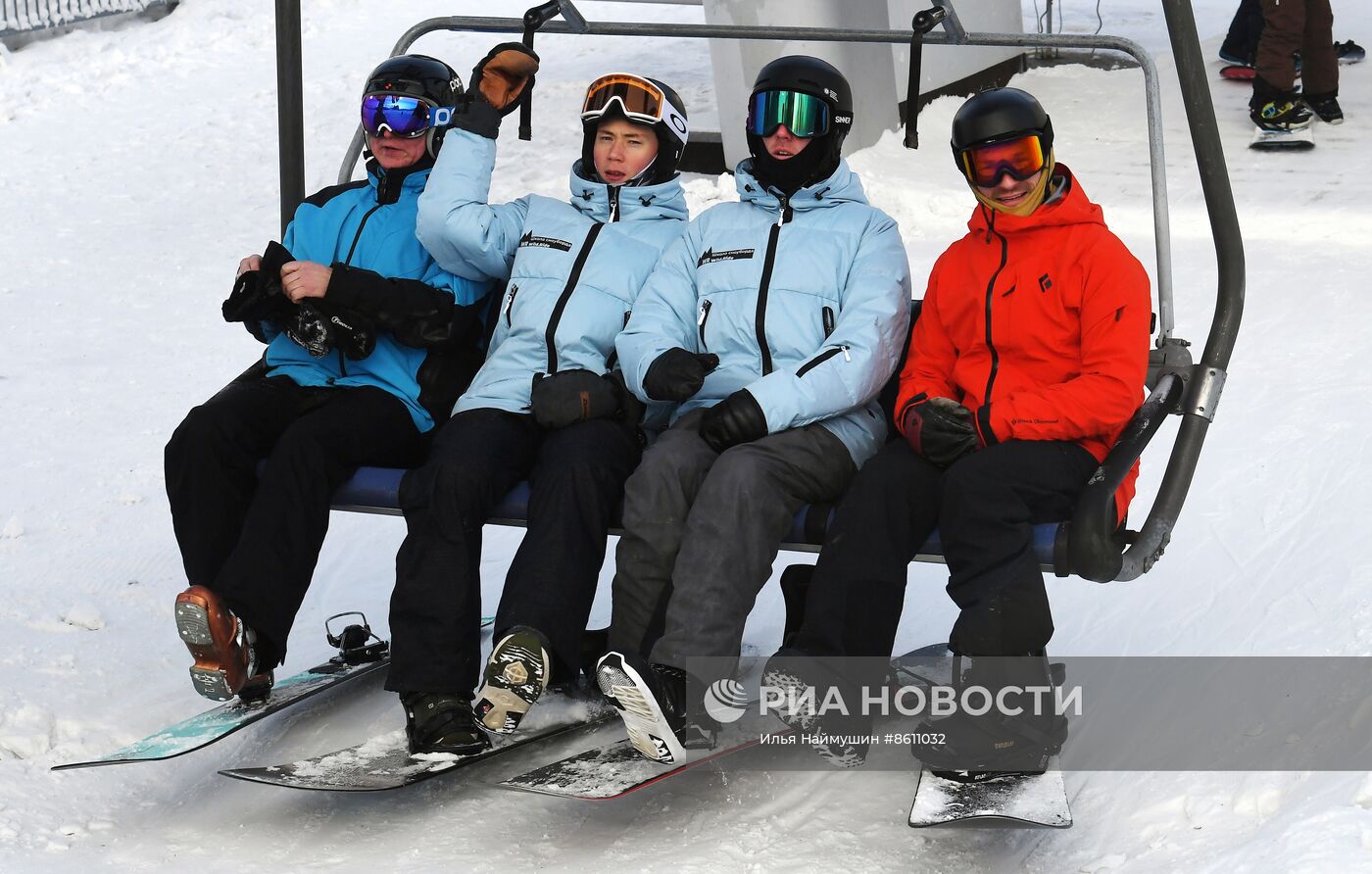 Открытие школы сноуборда олимпийского чемпиона В. Уайлда в Красноярске