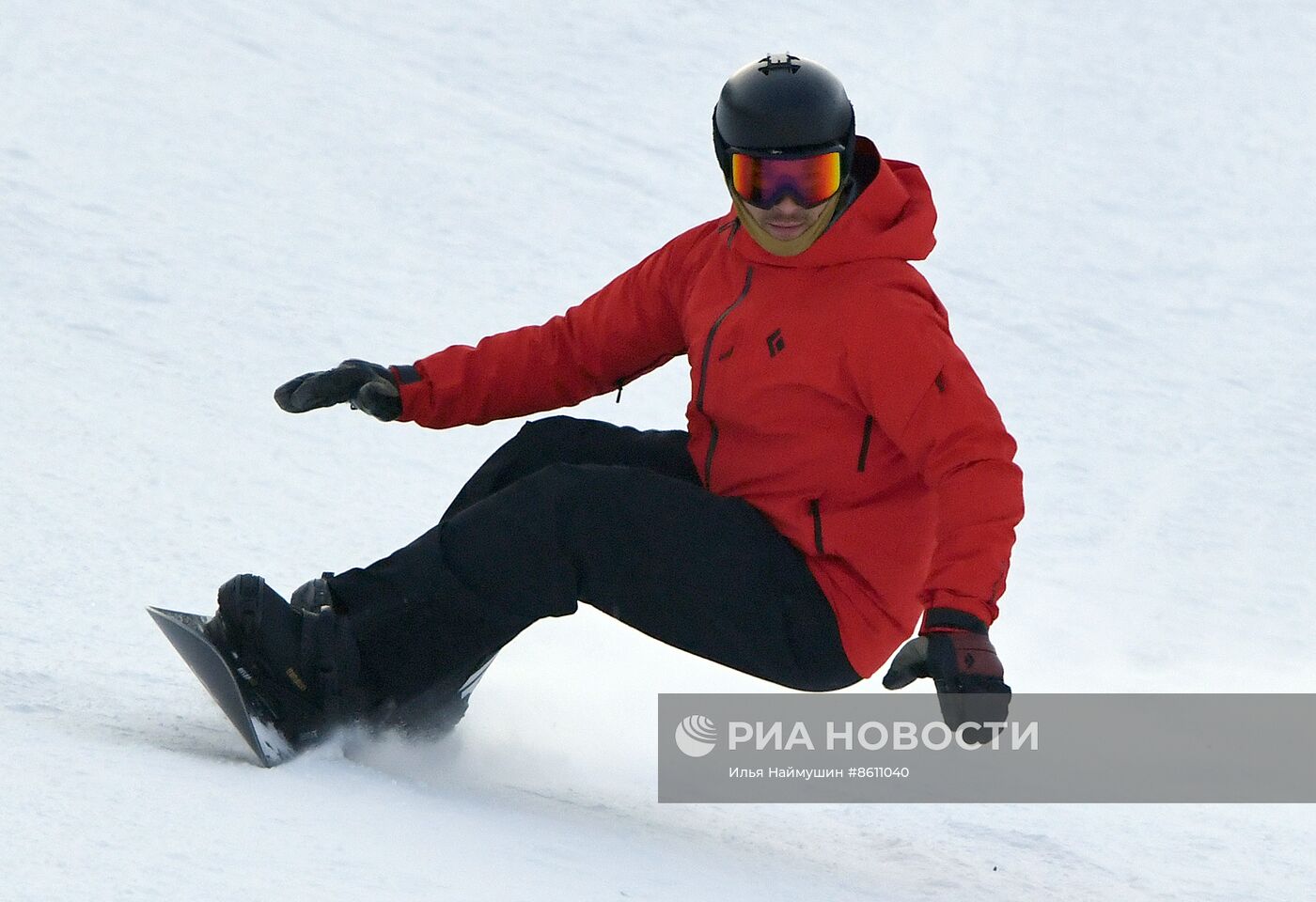 Открытие школы сноуборда олимпийского чемпиона В. Уайлда в Красноярске