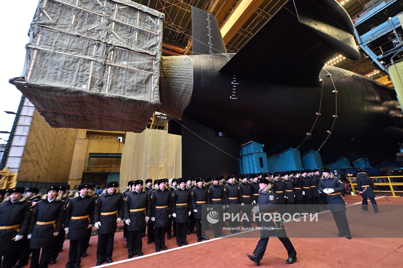Спуск на воду атомного подводного крейсера "Князь Пожарский"