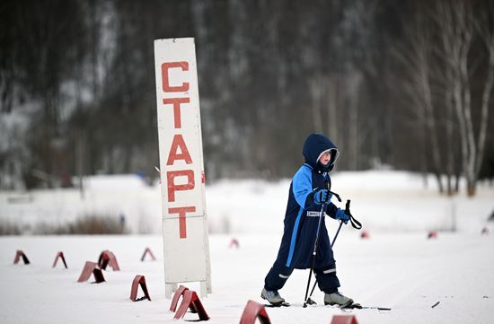 Спортивная гонка "Московская лыжня"