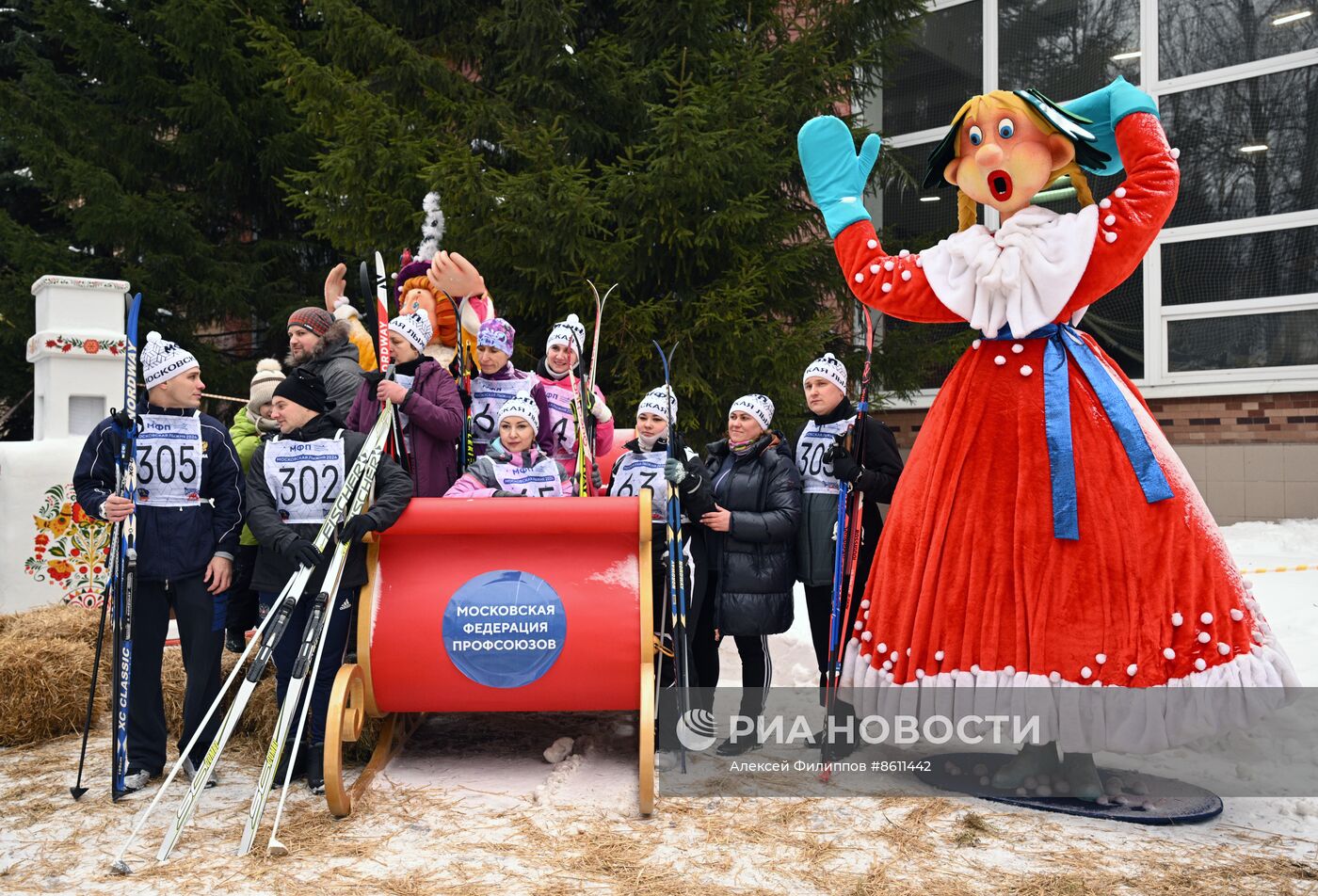 Спортивная гонка "Московская лыжня"