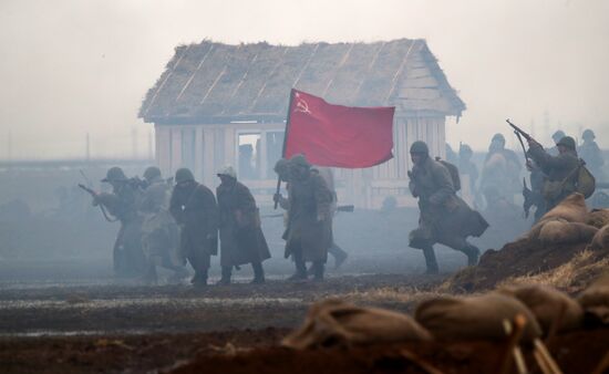 Историческая реконструкция, посвященная 81-й годовщине Сталинградской Победы