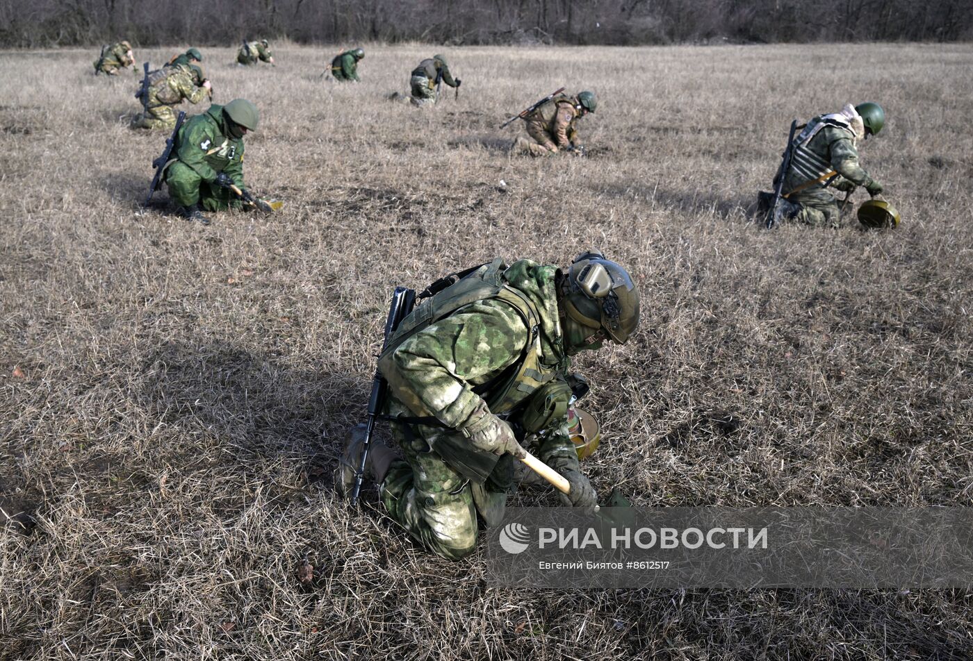 Работа учебного центра на базе отдельного инженерно-саперного батальона им. Д.М. Карбышева в зоне СВО