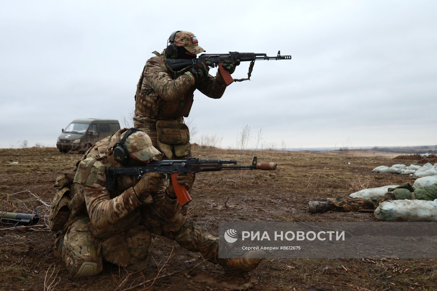 Учения штурмовиков добровольческого подразделения "Барс-13" в ДНР