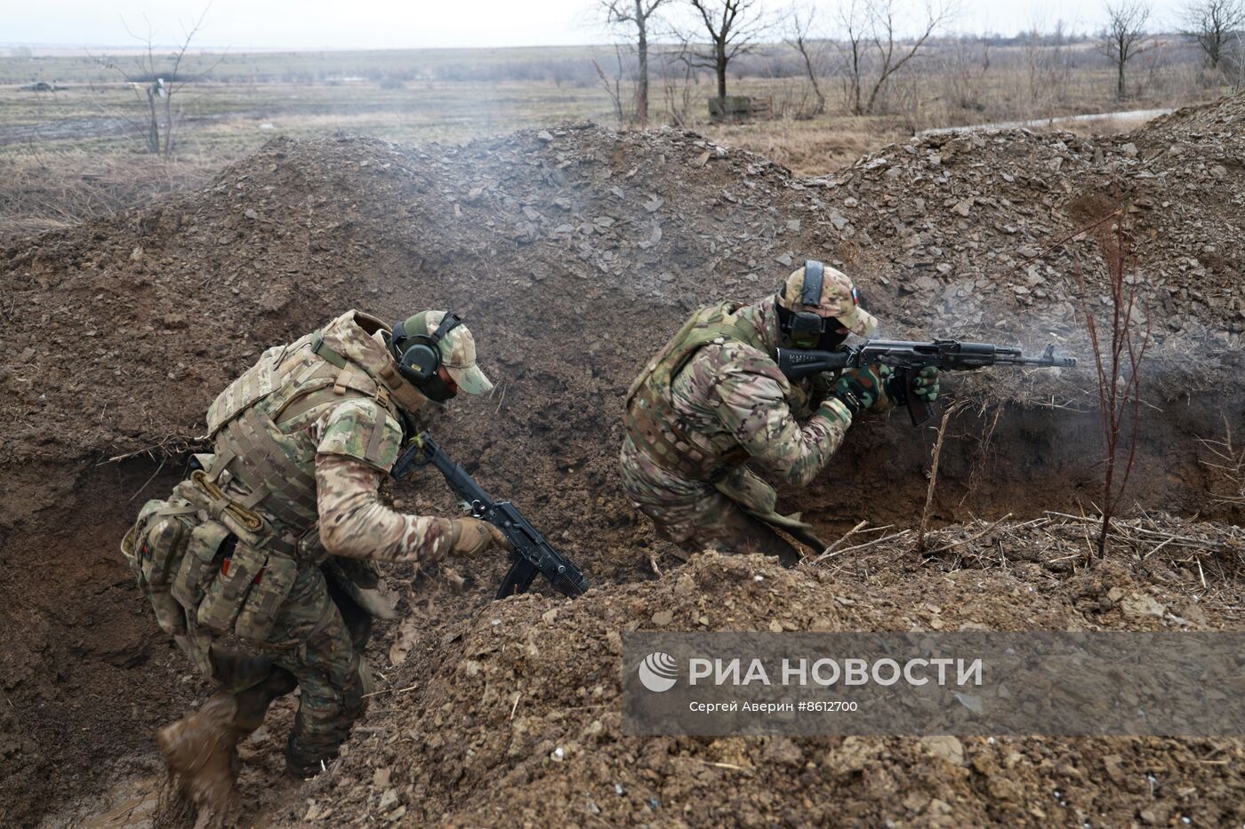 Учения штурмовиков добровольческого подразделения "Барс-13" в ДНР