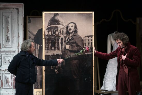 Спектакль "Совершенно невероятное событие" в театре "Мастерская П.Н. Фоменко"