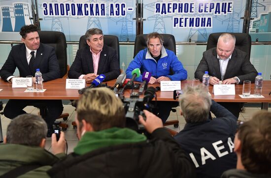 Гендиректор МАГАТЭ Р. Гросси посетил Запорожскую АЭС