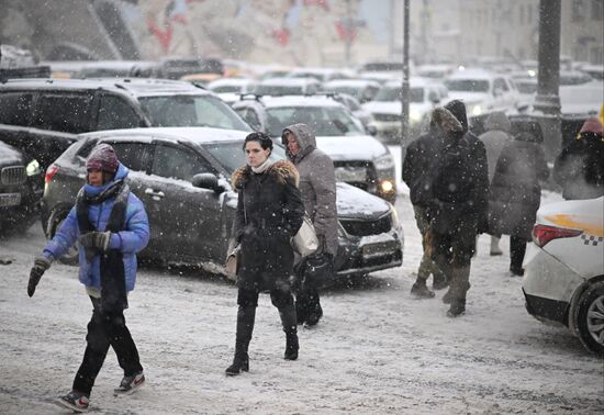 Снегопад в Москве