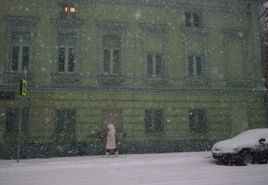 Снегопад в Москве