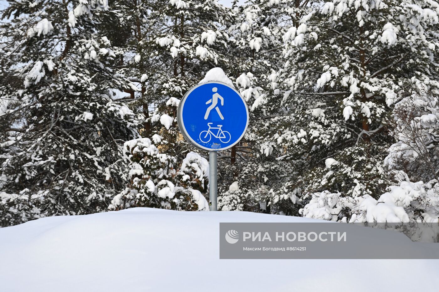 Рекордное количество снега выпало в Казани