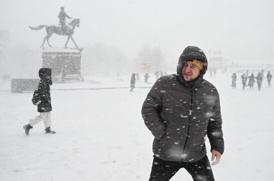 Снегопад в Москве