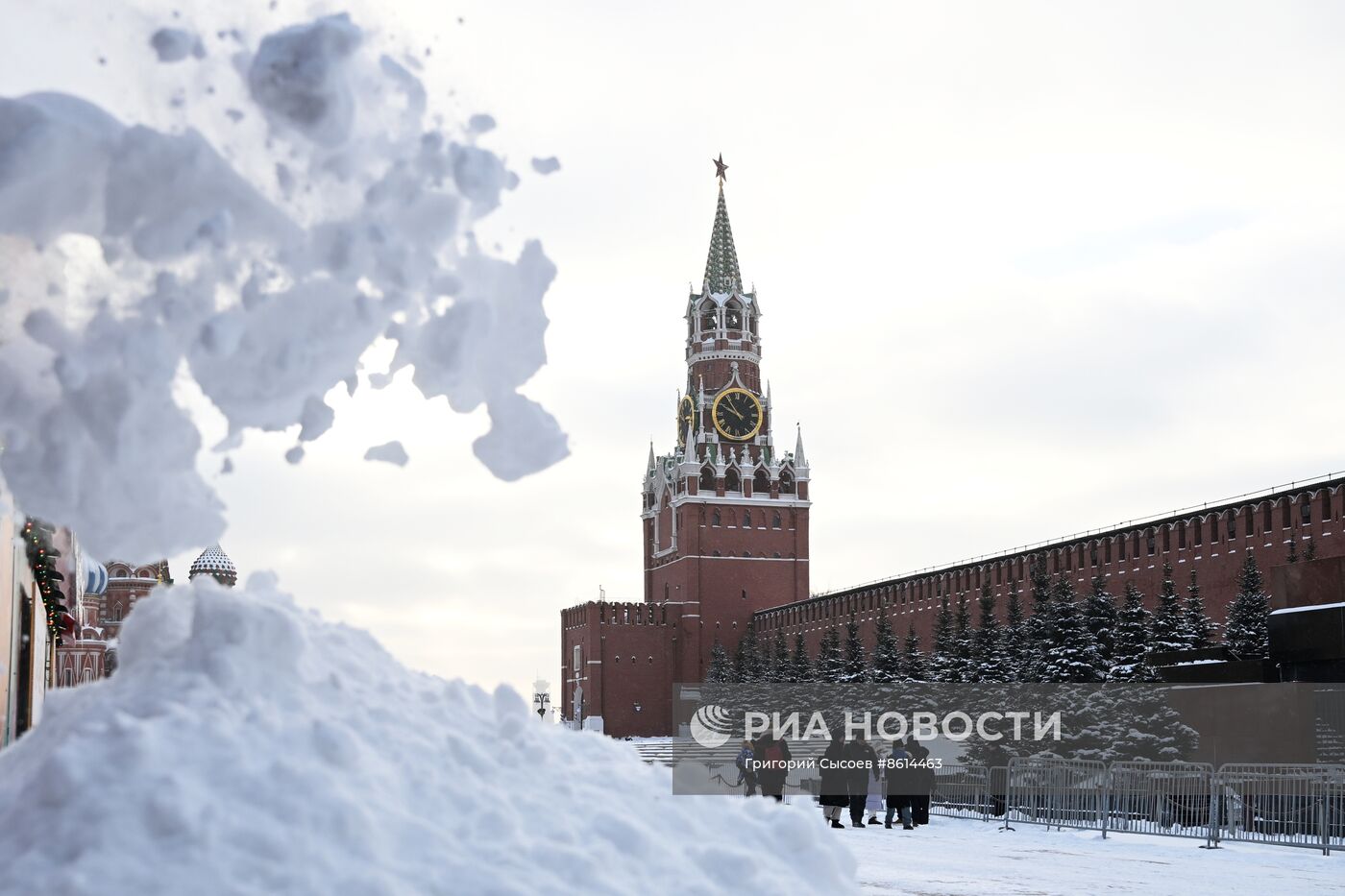 Последствия снегопада в Москве