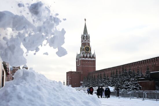 Последствия снегопада в Москве