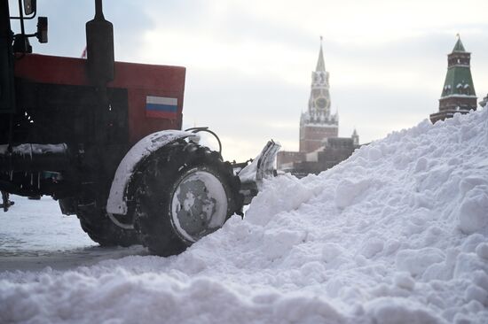 Последствия снегопада в Москве