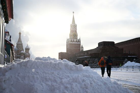 Последствия снегопада в Москве