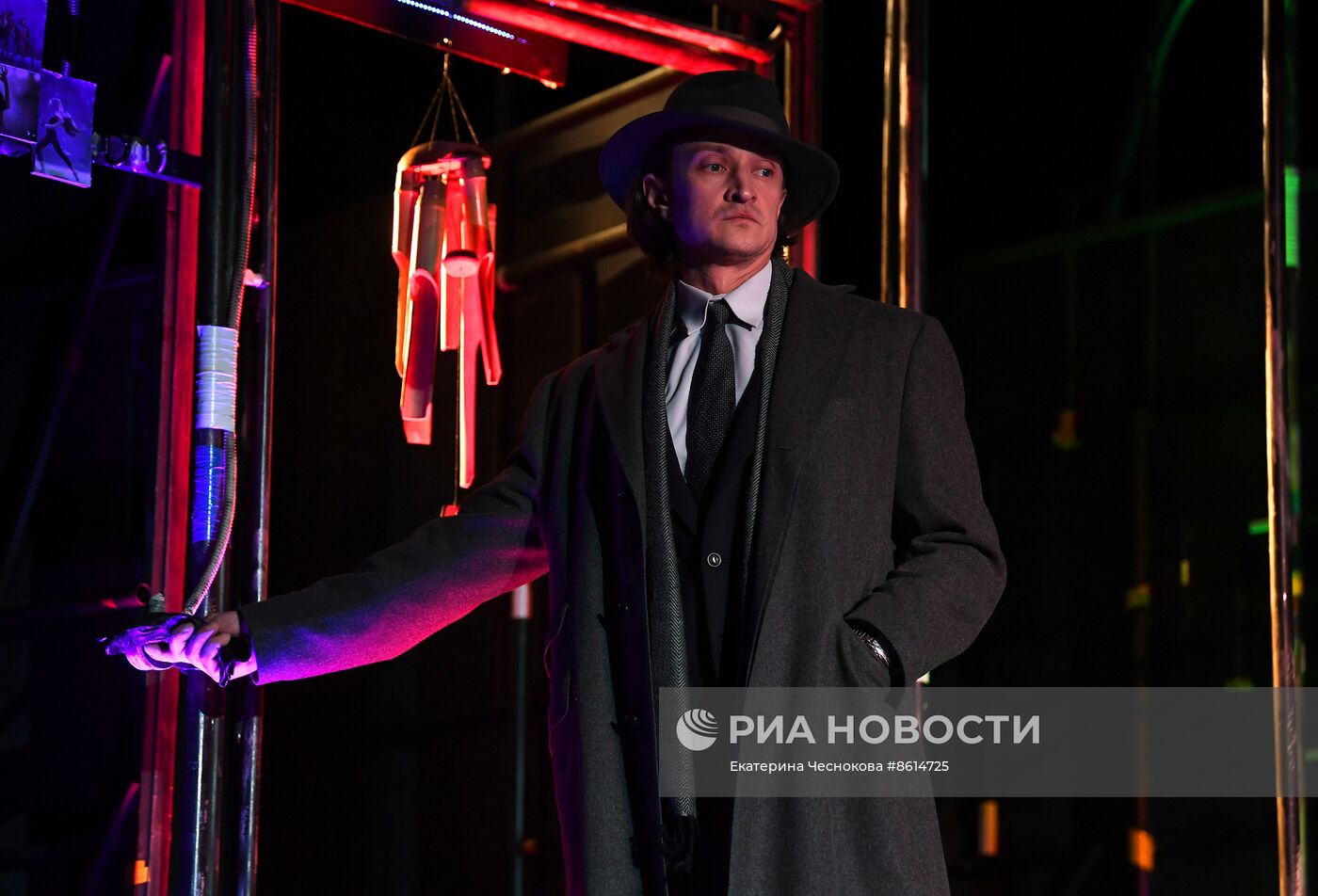 Спектакль "Двое на качелях" в театре "Современник"