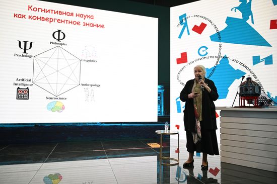 Выставка "Россия". Лекция ученого в области нейронауки Т. Черниговской