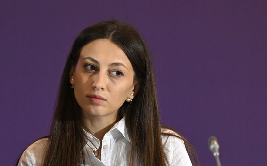 Выставка "Россия". Оргкомитет по подготовке XXXII фестиваля "Российская студенческая весна"