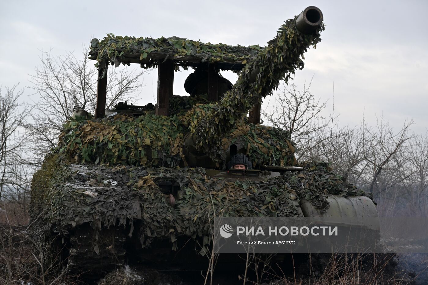 Боевая работа танкистов группировки "Юг" на Северском направлении