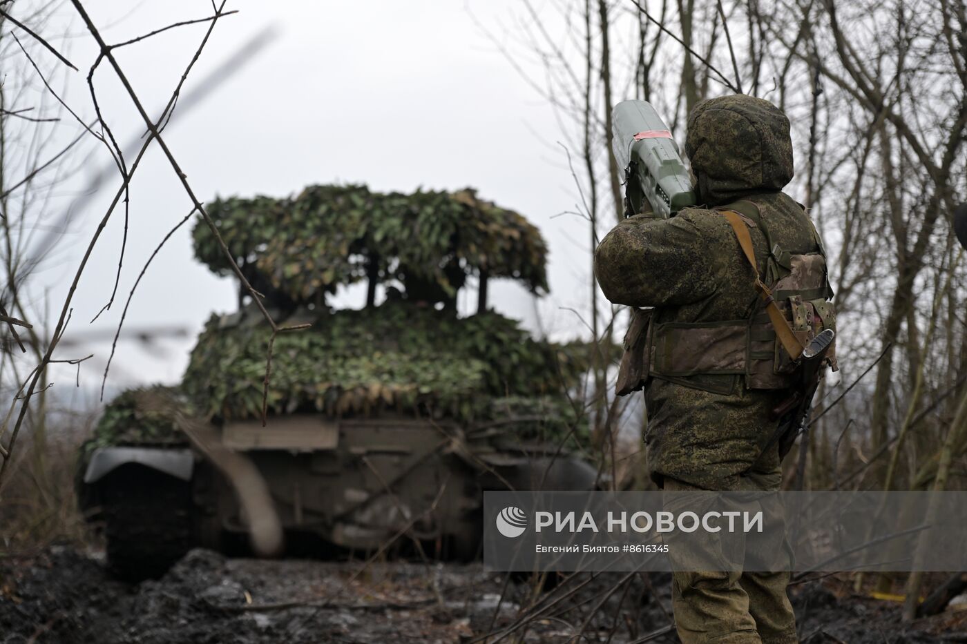 Боевая работа танкистов группировки "Юг" на Северском направлении