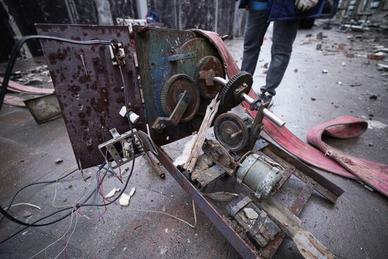 В Мариуполе приступили к восстановлению Главпочтамта