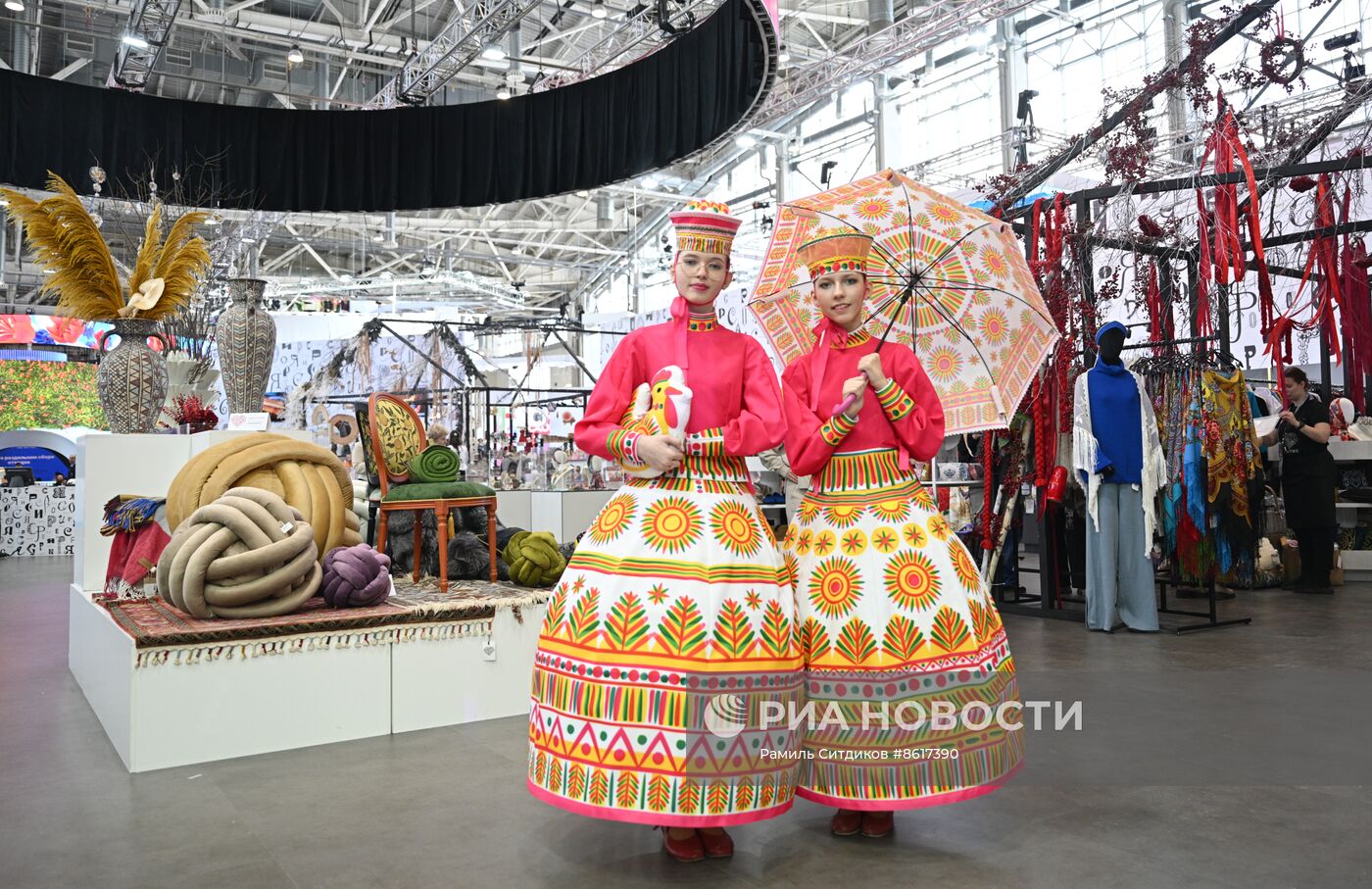 Выставка "Россия". Пространство "Универмаг"