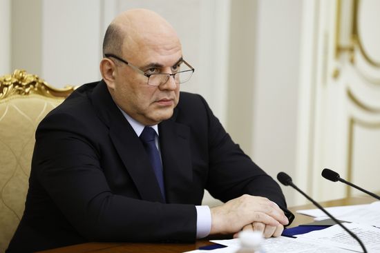 Премьер-министр РФ М. Мишустин провел совещание c вице-премьерами РФ