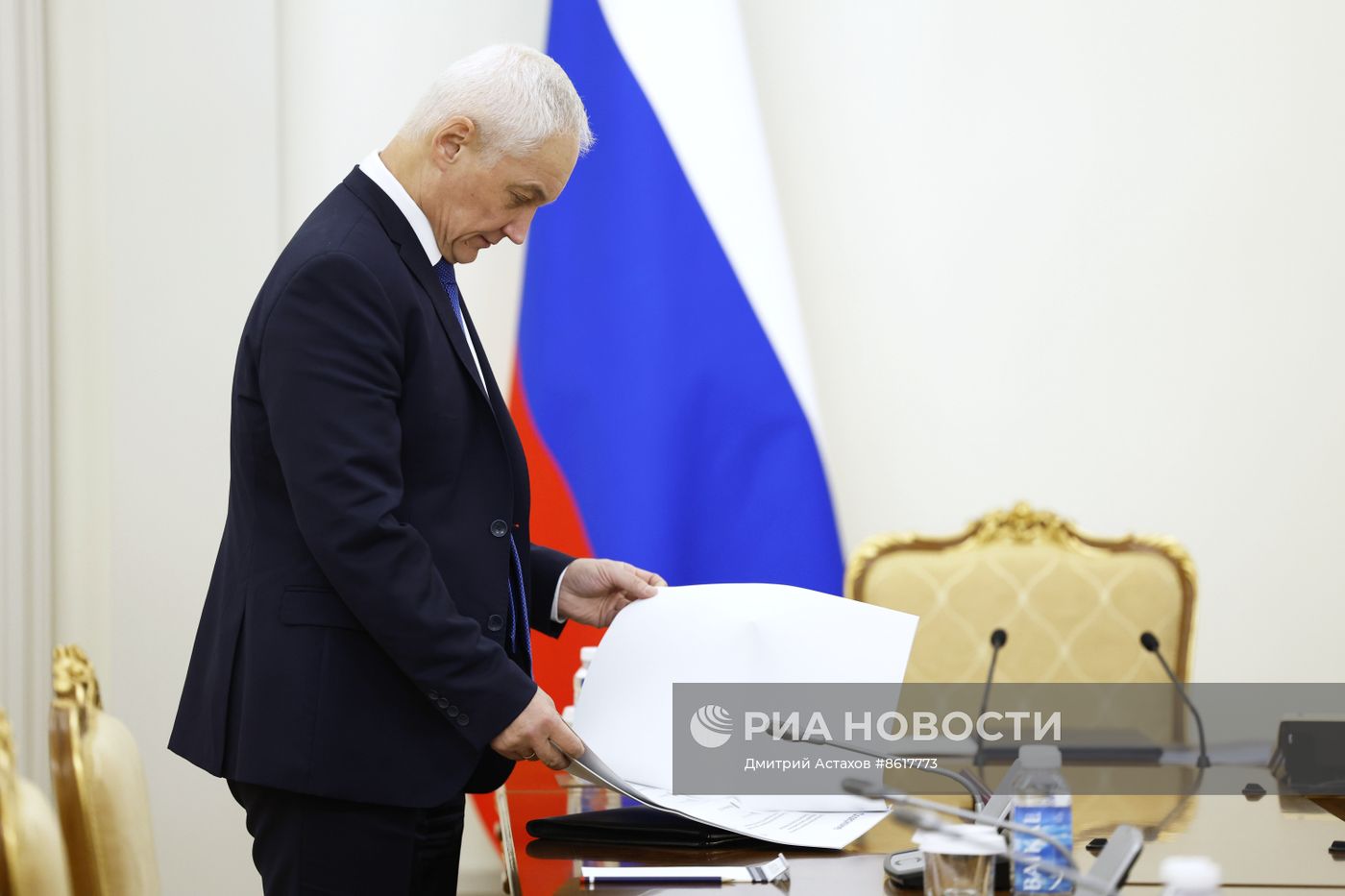 Премьер-министр РФ М. Мишустин провел совещание c вице-премьерами РФ